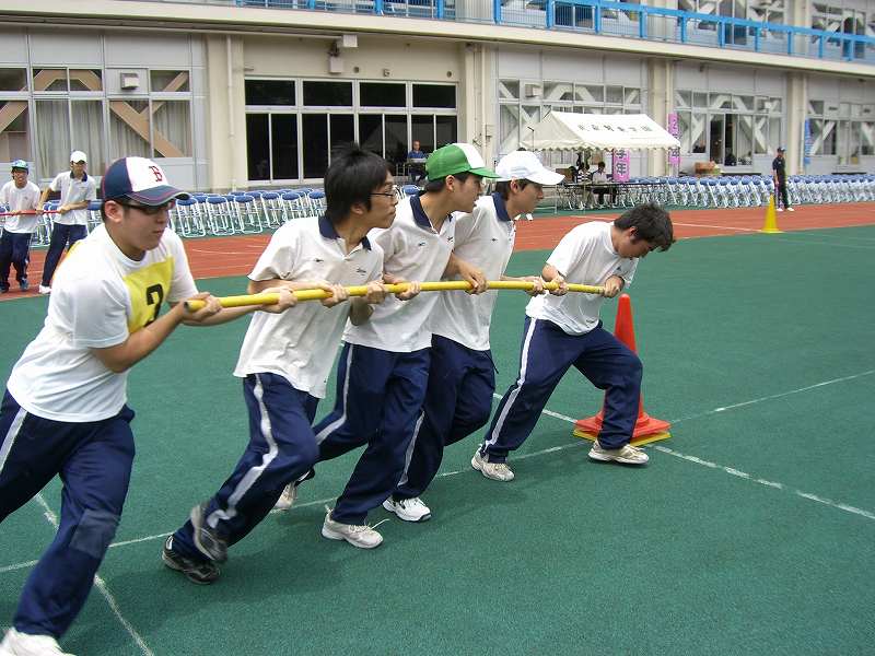 ラグビーボールを抱きしめて 武蔵野東技能高等専修学校 /文芸社